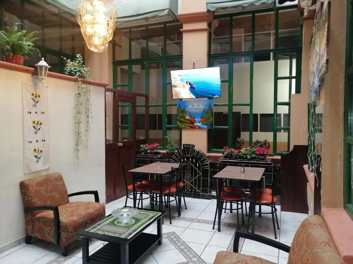 Hostal Victoria Quito Guest house